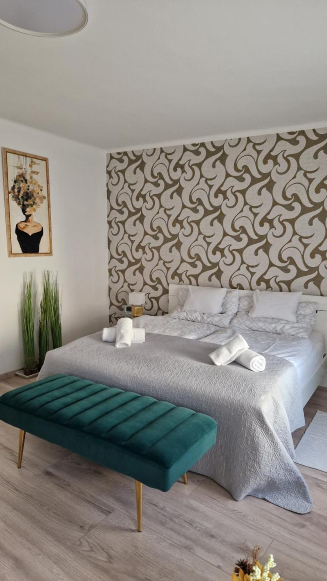 Anida Holiday Home Sopron Exteriör bild