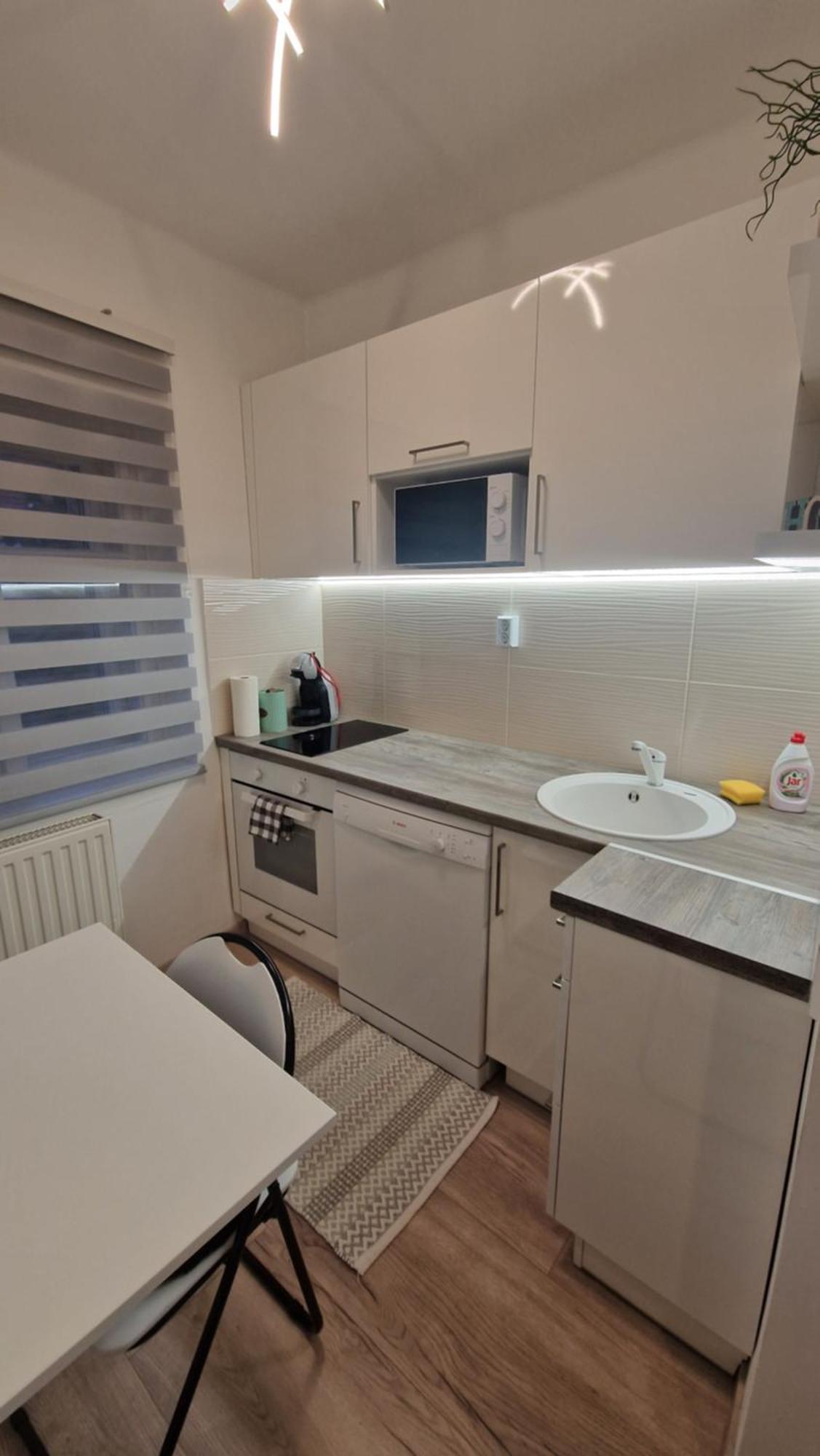 Anida Holiday Home Sopron Exteriör bild